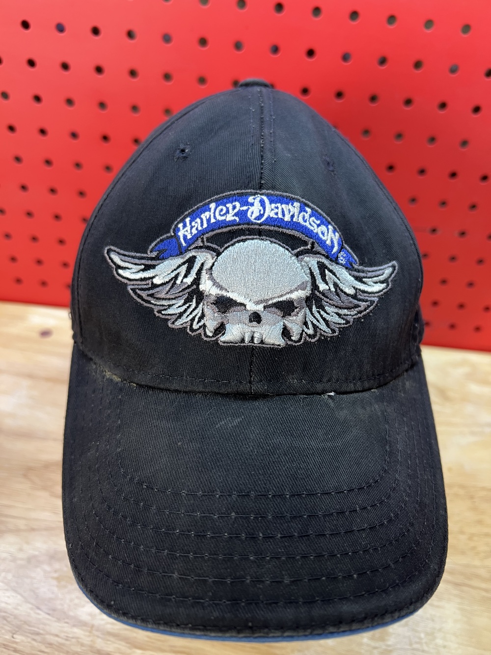 Harley-Davidson Winged Skull Men's Black Adjustable Hat Adams Center NY Biker